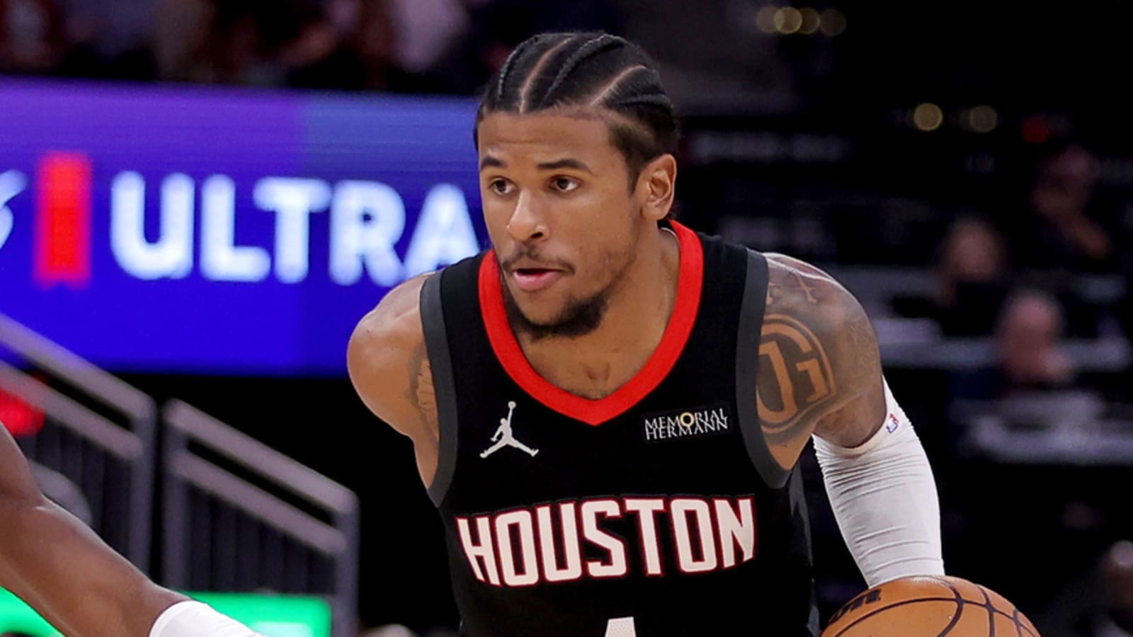 Mix of young and veteran talent fueling Rockets' surprising hot start