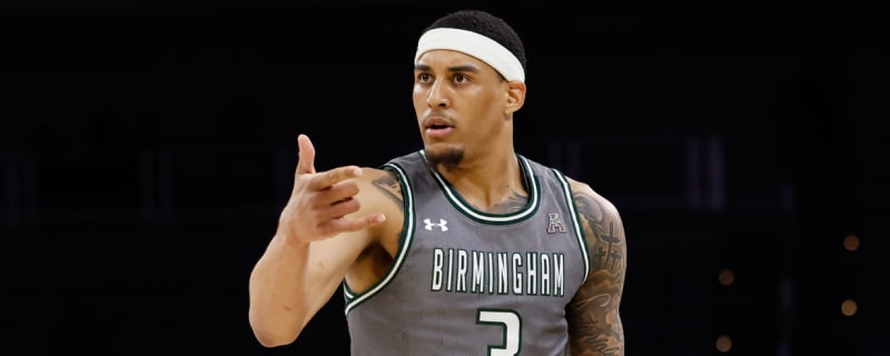 Michigan lands top transfer-portal hooper