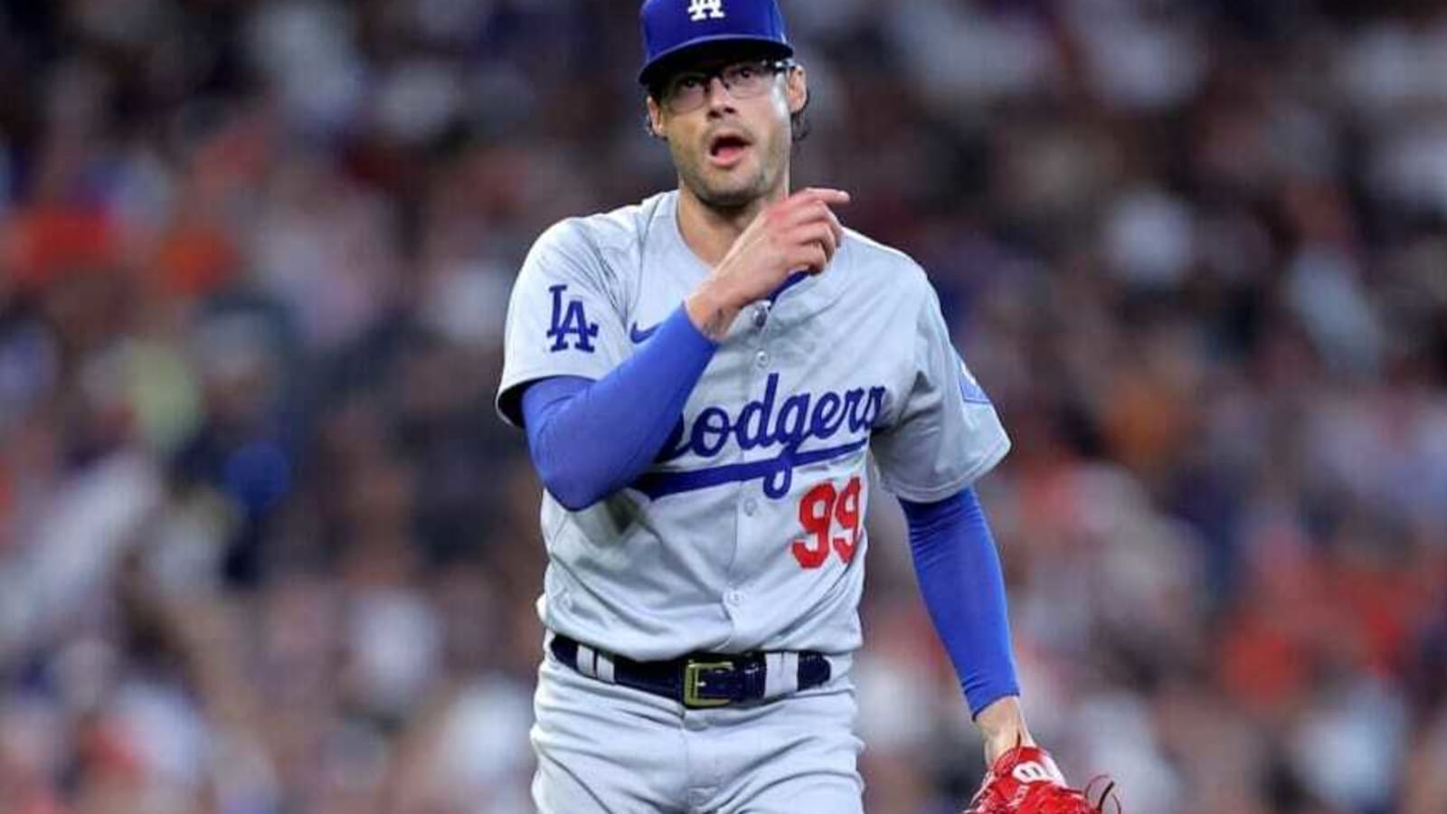 Joe Kelly Not Impressed With Astros Fans