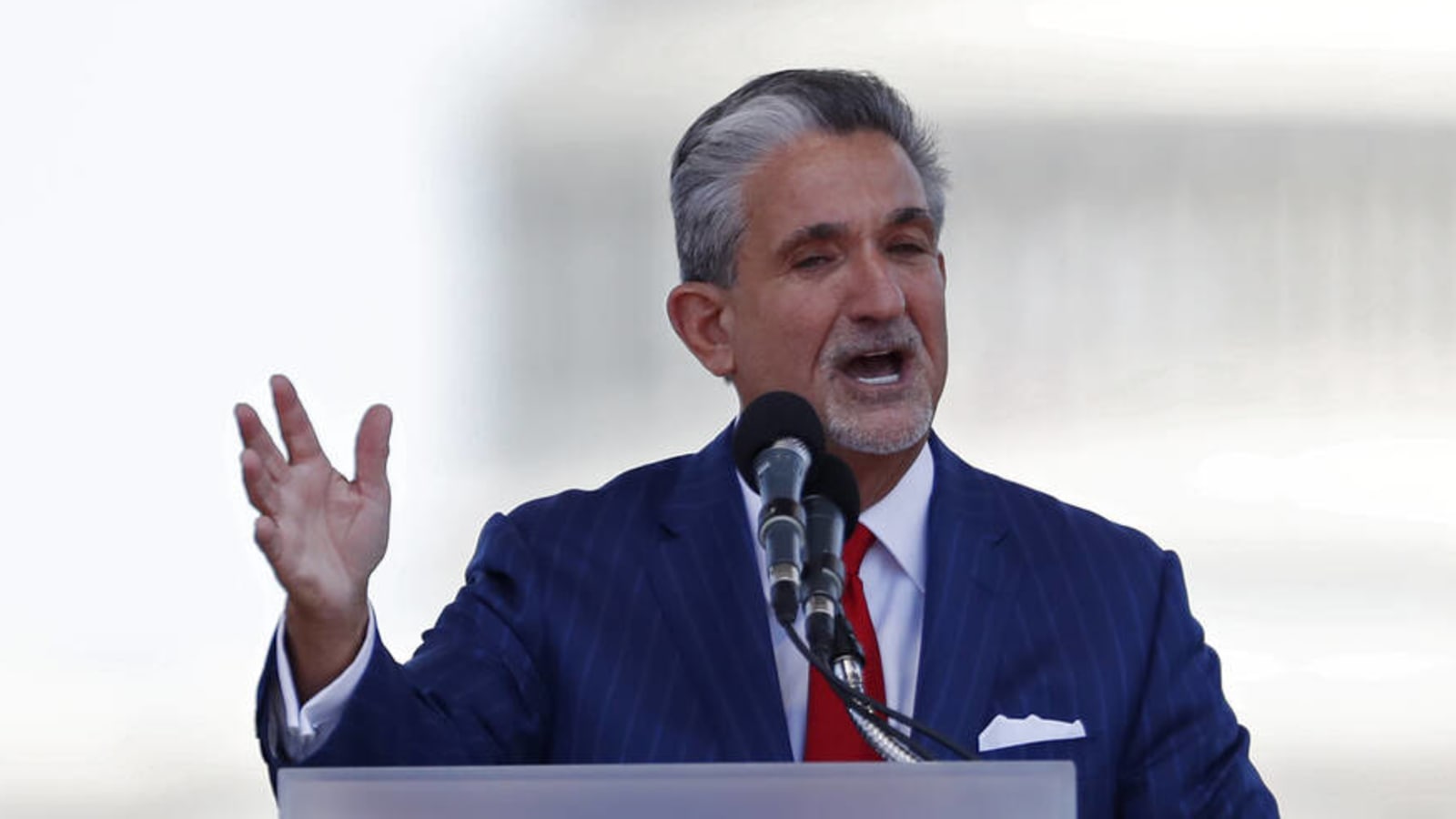 Ted Leonsis emerges as potential suitor for Nationals