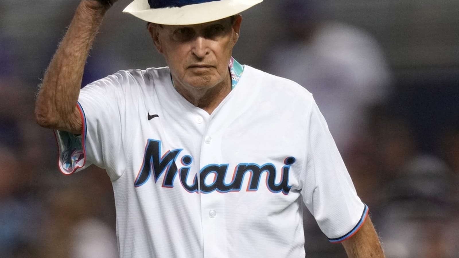 Golf legend Chi Chi Rodriguez dies at 88