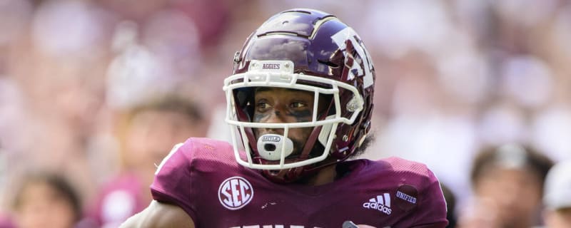 Texas A&M WR Ainias Smith arrested Wednesday morning