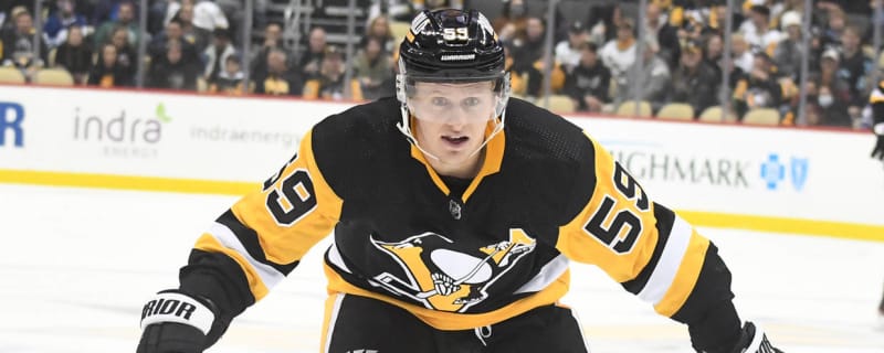 Pittsburgh Penguins on X: Would you beat Jake Guentzel or Bryan Rust in a  baby photo recognition contest?  / X
