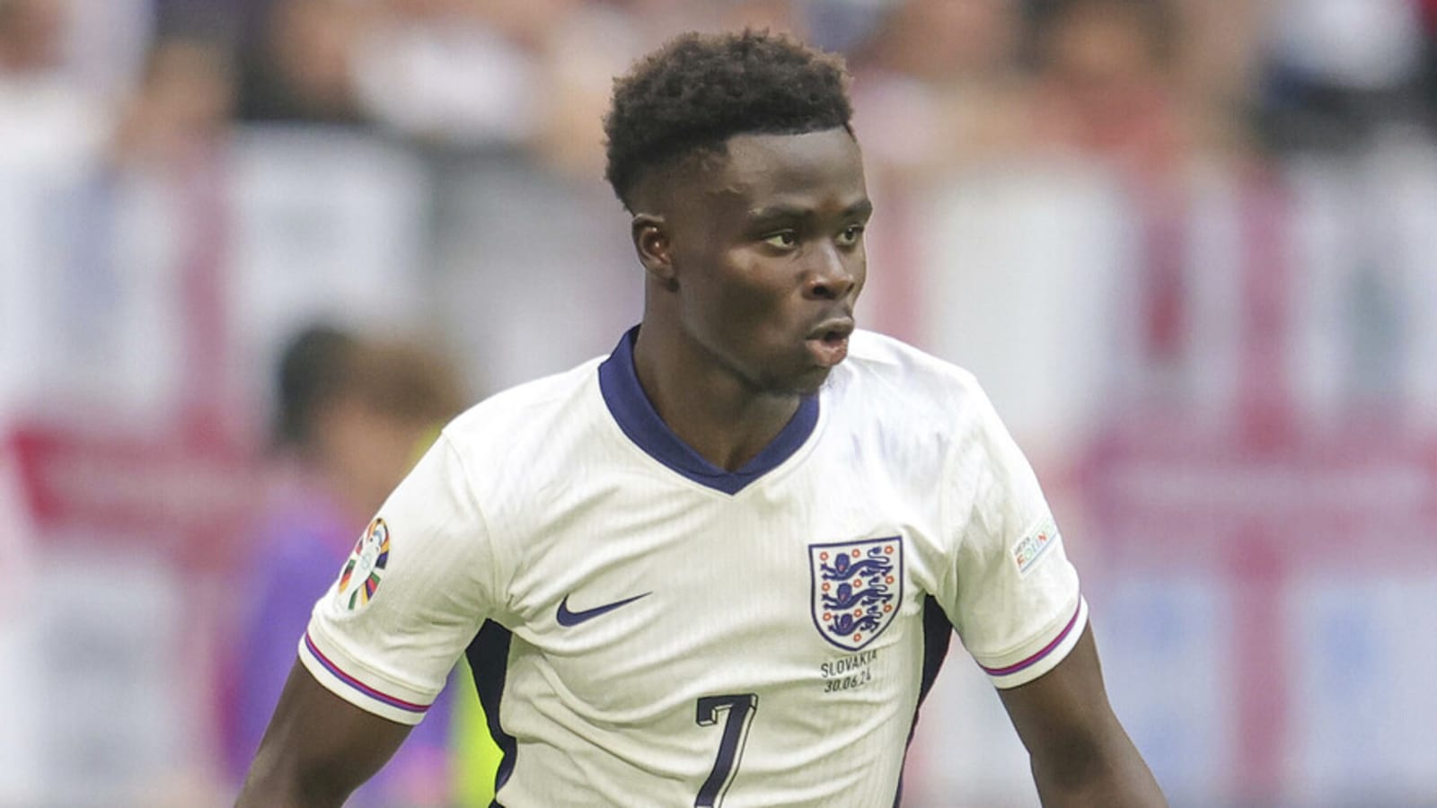 Southgate hints Saka will now play left-back for the England team