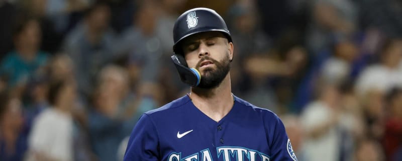 Jesse Winker wins it in the 12th, Mariners beat Royals 5-4 - The Columbian