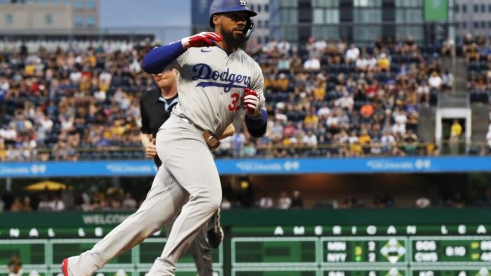 Dodgers Highlights: Mookie Betts, Freddie Freeman & Teoscar Hernández Home Runs