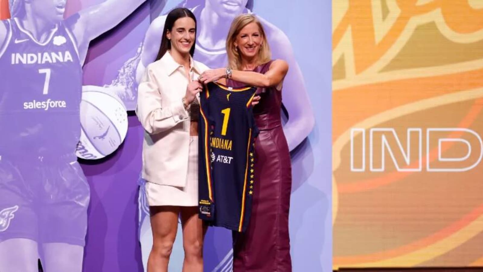 Caitlin Clark WNBA props: Betting breakdown for Indiana Fever rookie