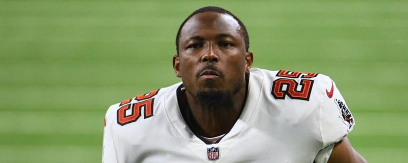 Former Bills Pro Bowler roasts Bengals' Apple