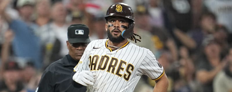 Tatis Jr. steals home as Padres beat AL-East leading Orioles