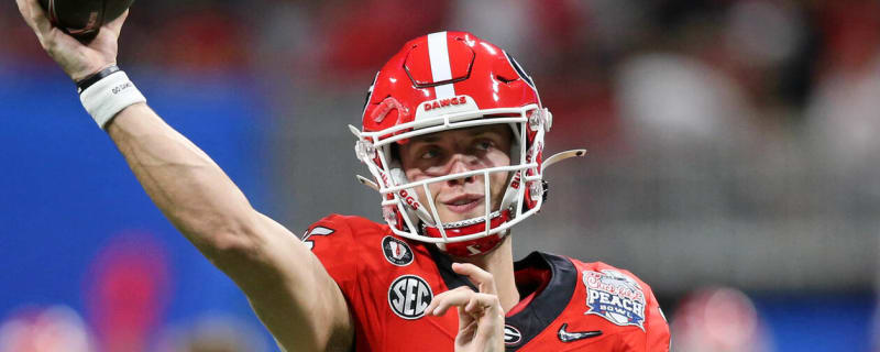 Georgia has three quarterbacks vying to replace Stetson Bennett