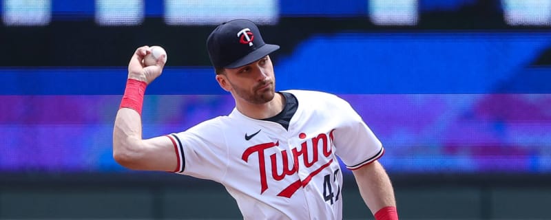 Twins option former top prospect to make room for return of budding star