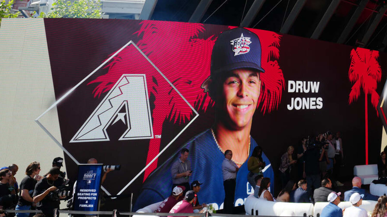 D-Backs' Druw Jones, Son of Andruw, Out for Year After Suffering