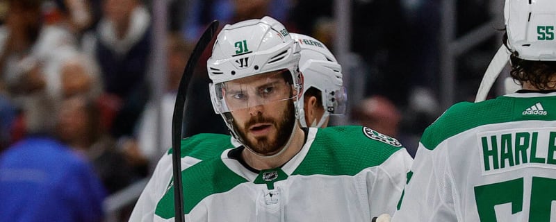 Stars continue road dominance with Game 3 win over Avalanche