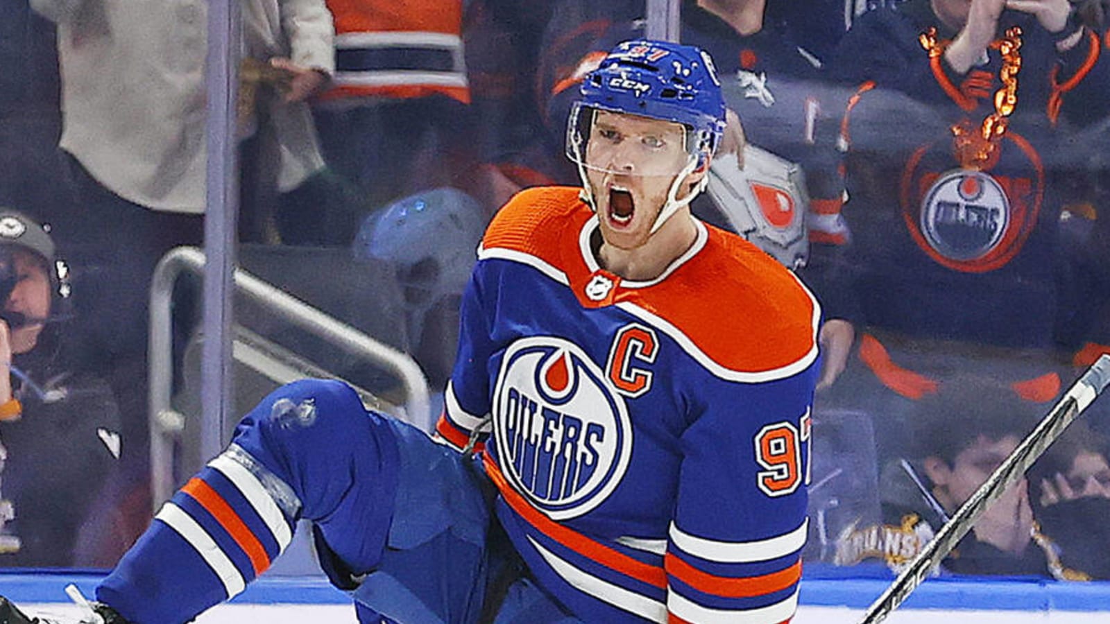 Oilers star Connor McDavid scores 50th goal of the season