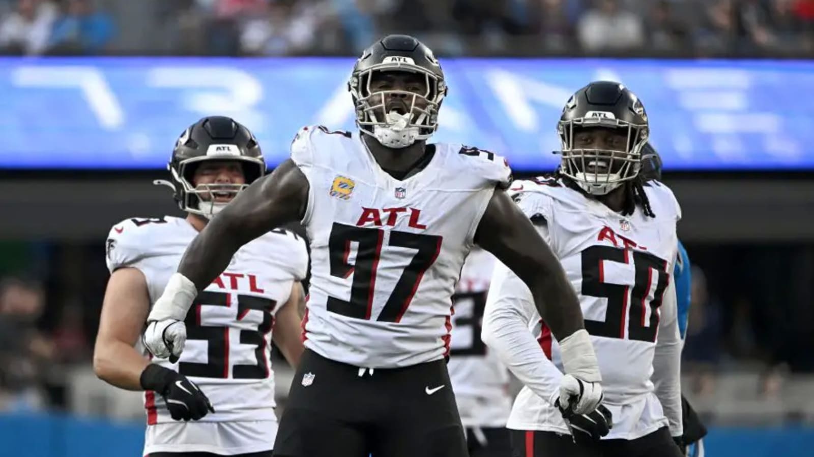 Chicago Bears offseason additions don’t move pass rush needle in preseason rankings