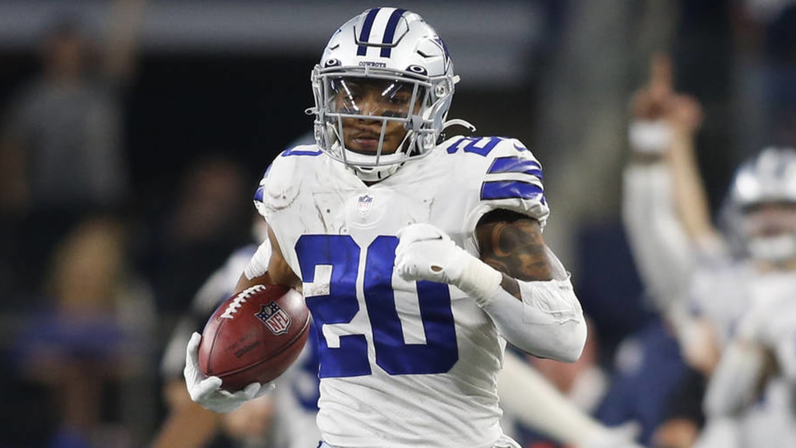 Cowboys' Tony Pollard 'game-time decision' vs. WFT