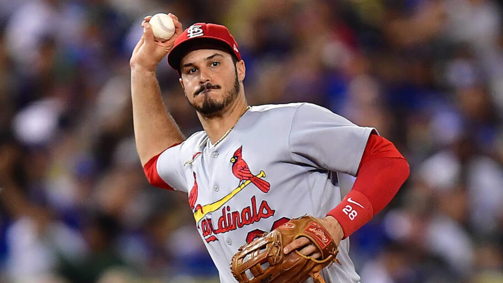 St. Louis Cardinals third baseman Nolan Arenado holds his hand over  Photo d'actualité - Getty Images