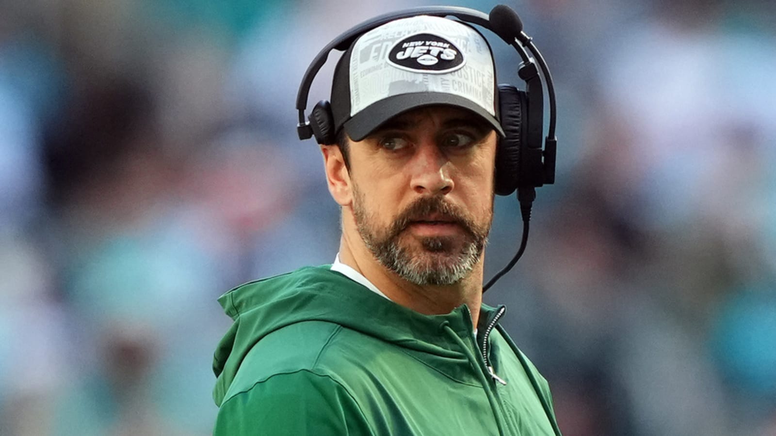 Jets' Aaron Rodgers addresses mandatory minicamp controversy