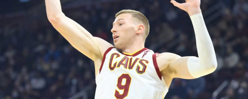 Lakers sign 2019 first-round pick to two-way deal