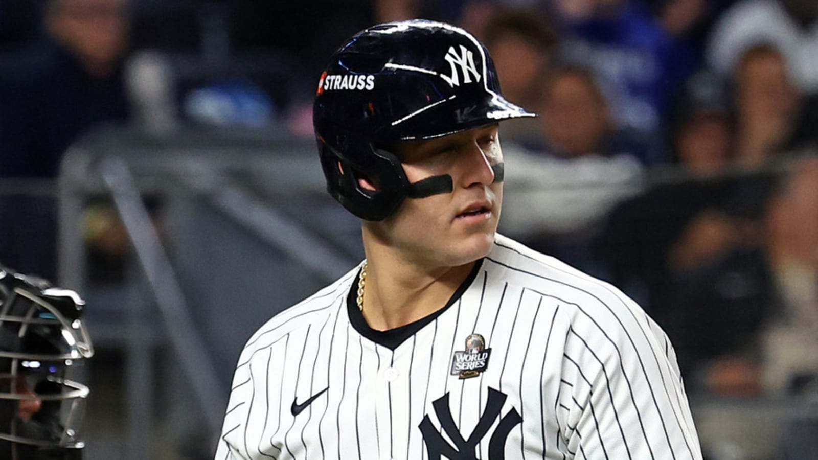 Yankees decline club option on veteran first baseman