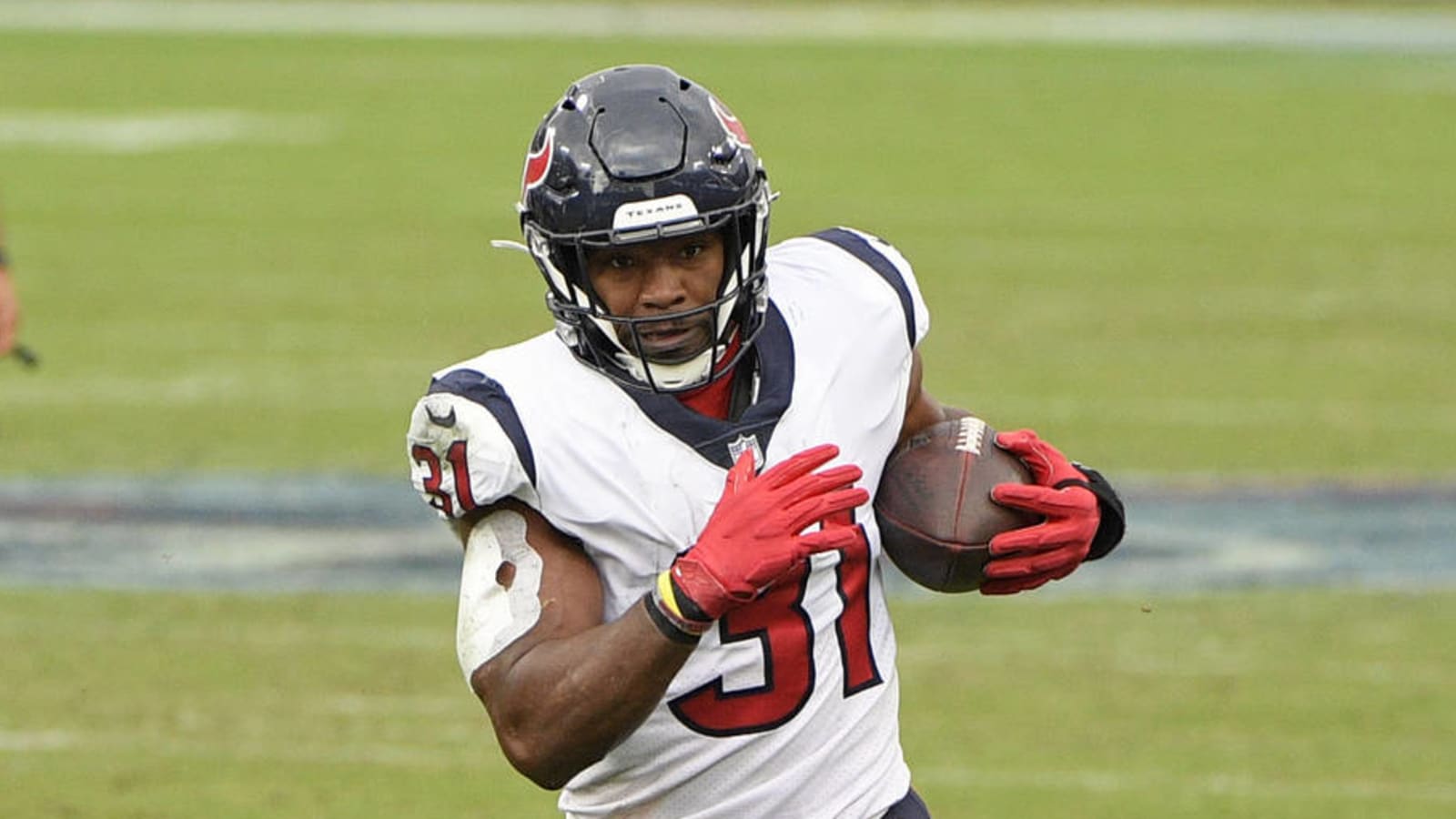 Texans place RB David Johnson on IR with concussion