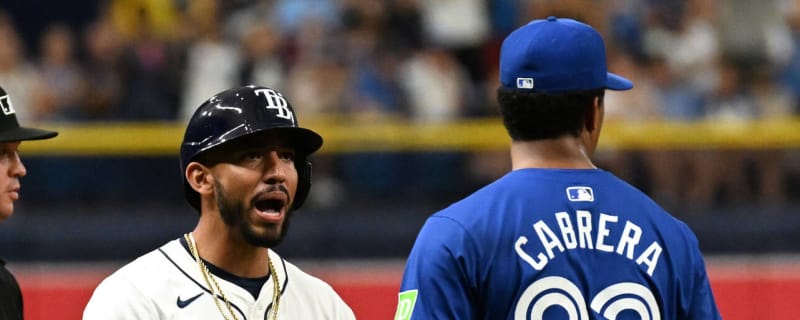 Rays, Blue Jays get in fight over Genesis Cabrera shoving Jose Caballero