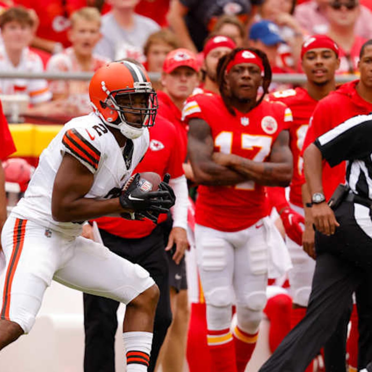 Bills try to put the Chiefs on notice by stealing Amari Cooper away in a trade Yardbarker