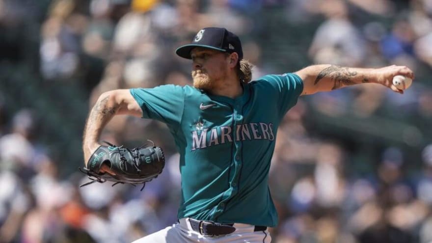 Mariners Lose Valuable Lefty Reliever to Injured List, Recall Righty From Triple-A