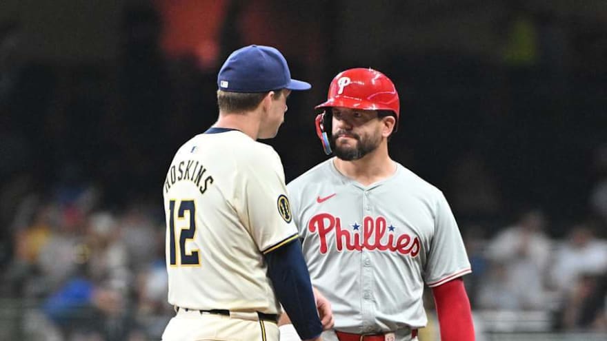Philadelphia Phillies Ex-Fan Favorite Predicted To Opt Into Deal With Current Team