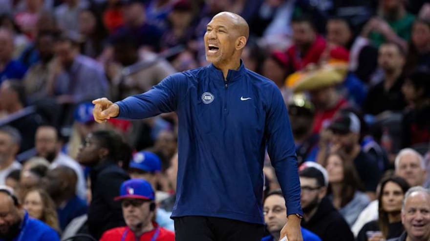 Former Suns Coach Takes New Job