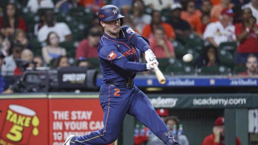 Astros Slugger Hit Milestone Home Run in Victory Over Cardinals on Monday