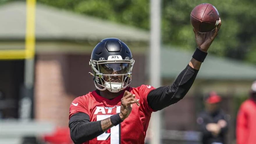 Falcons QB Michael Penix Jr. &#39;Really Special&#39; in OTAs, has &#39;Great&#39; Relationship with Kirk Cousins