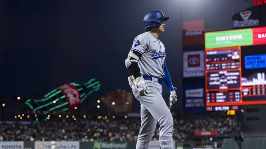 Is Giants&#39; Beat LA Giveaway Another Example of Dodgers Envy?
