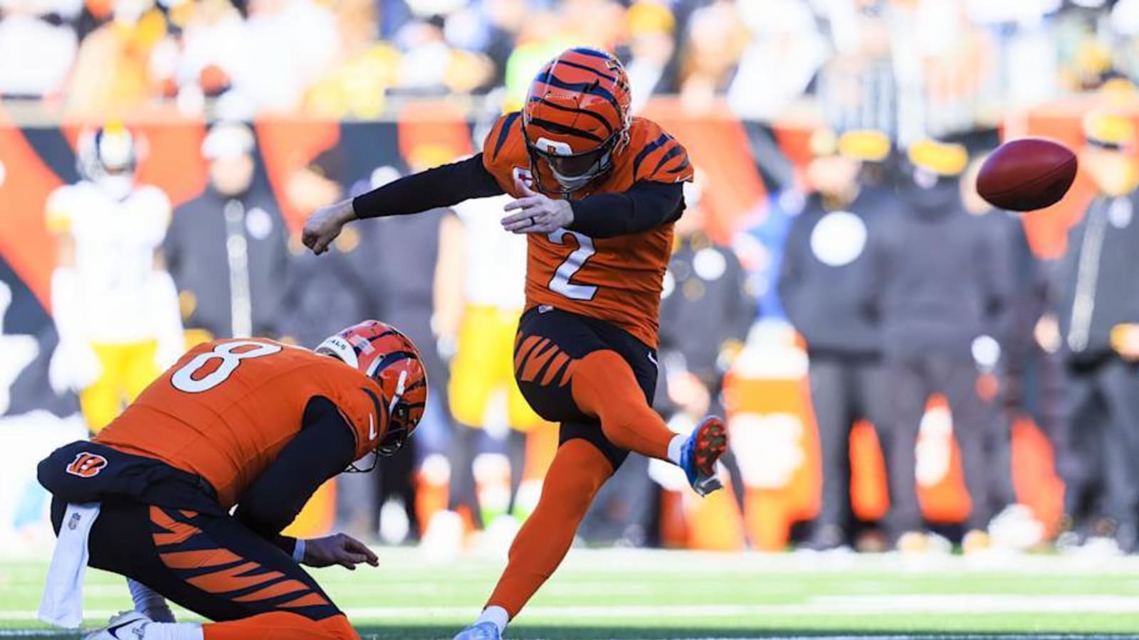 Evan McPherson Expected to Miss Time With Groin Injury, Bengals Signing Veteran Cade York