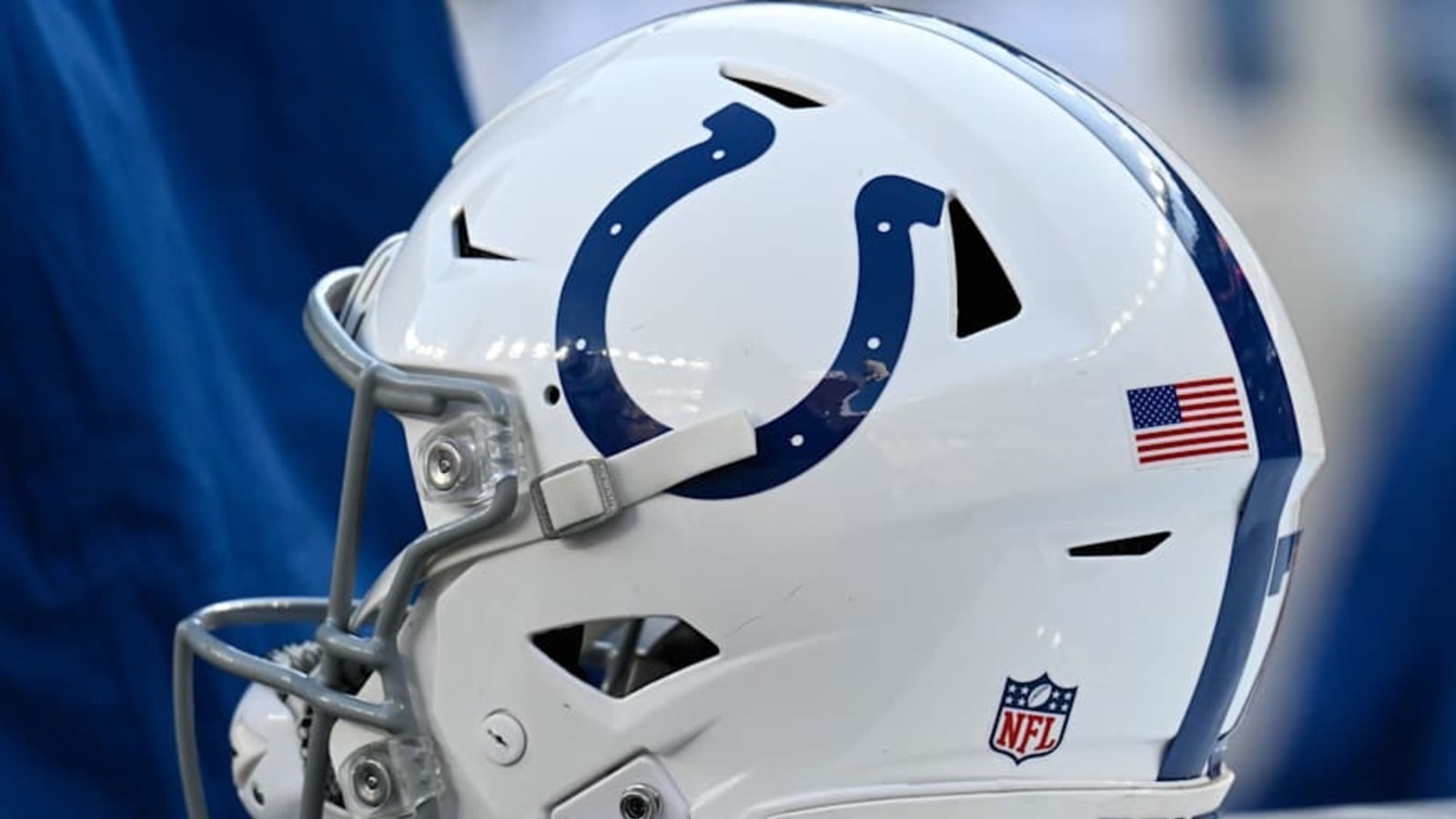 Colts Sign Former Super Bowl-Winning Defender