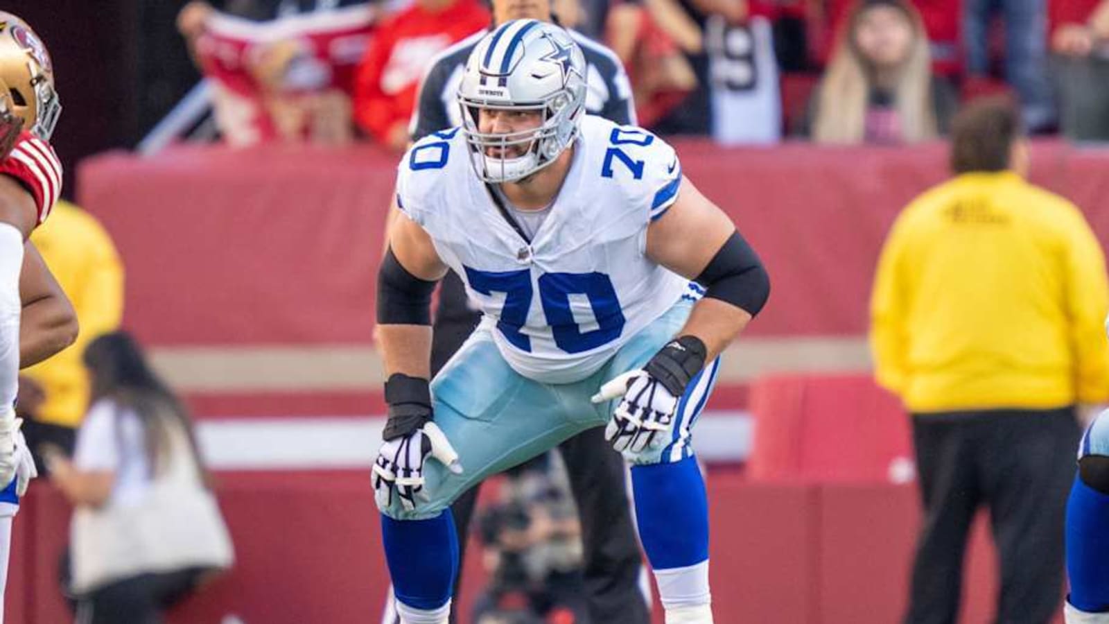 Houston Texans Could Steal Star from Dallas Cowboys