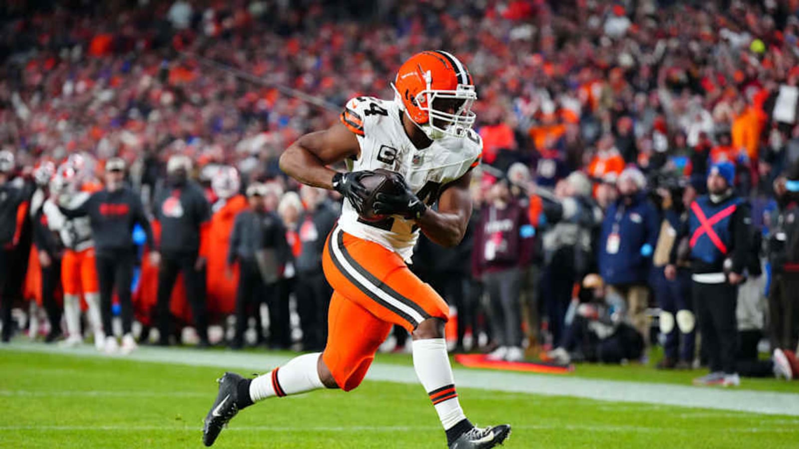 Should Chiefs Target Browns Star Nick Chubb?