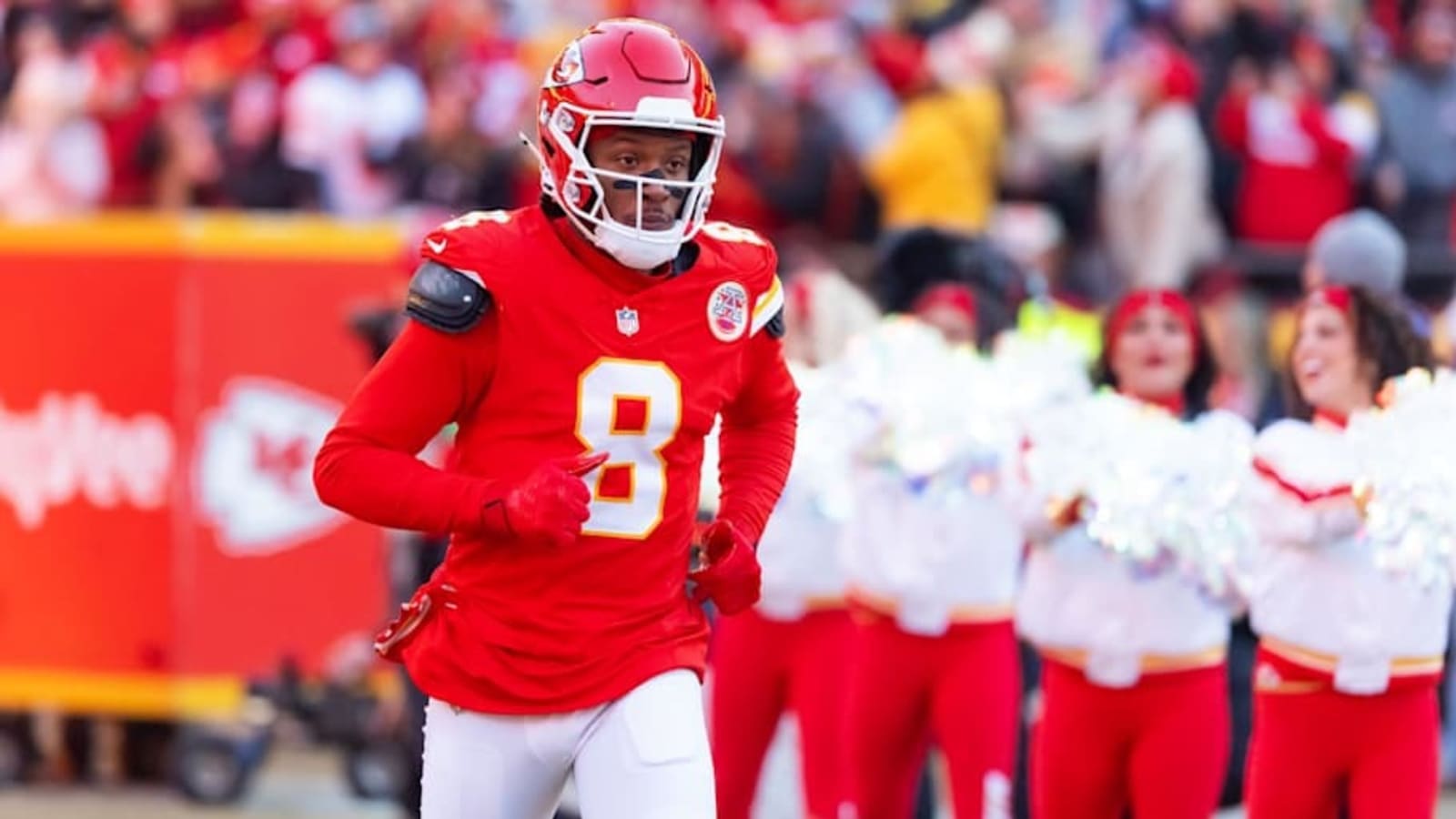 Former Cardinals Stars Competing For Super Bowl