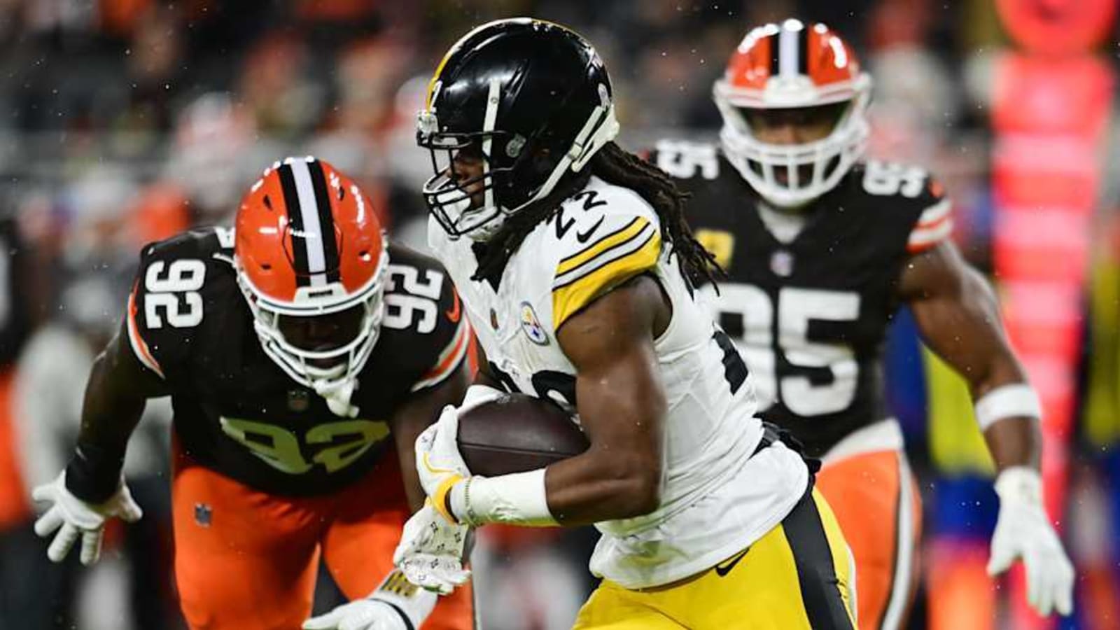 Steelers RB Najee Harris Suffers Mysterious Injury