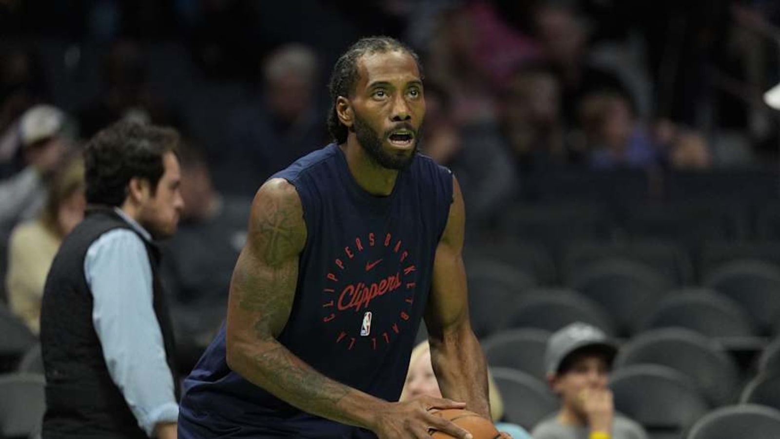 NBA Fans React to Kawhi Leonard Injury News Before Clippers-Bulls