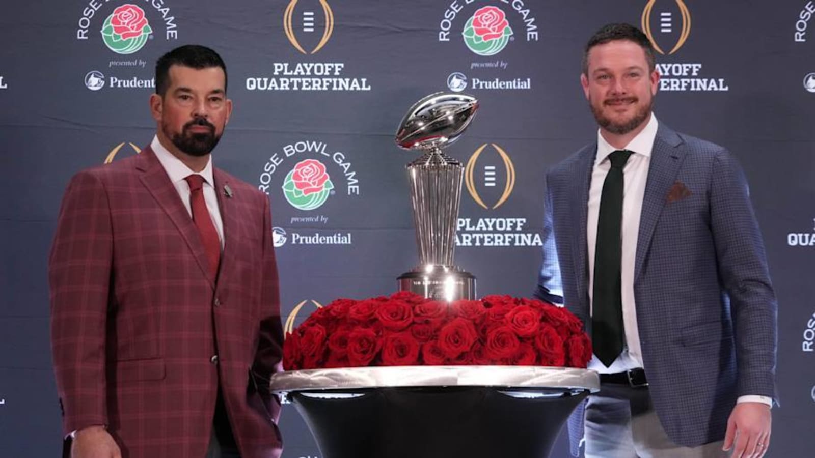 LIVE Score Updates Oregon Ducks, Ohio State: Teams Arriving At Rose Bowl