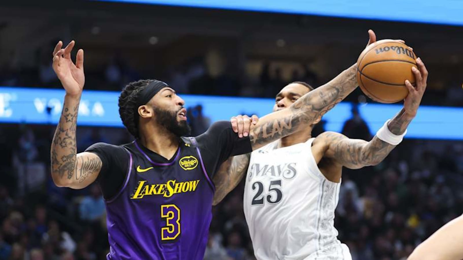 2025 Mock Draft Has Lakers Grab Perfect Anthony Davis Compliment to Upgrade Frontcourt