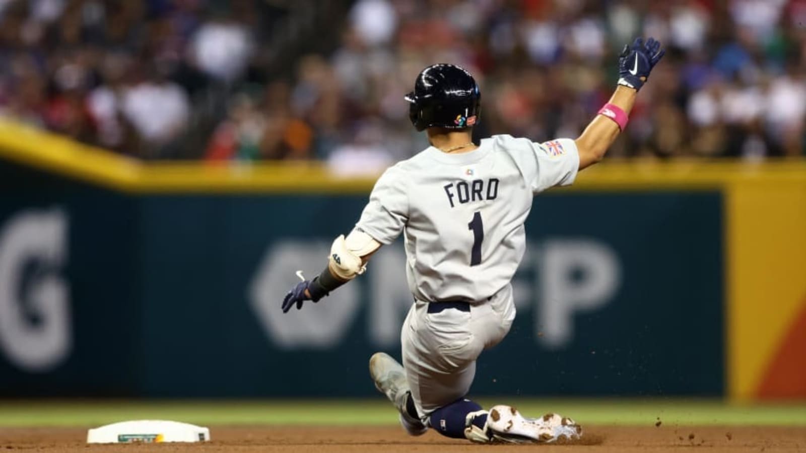 Seattle Mariners Top Prospect and Trade Possibility Dealing with Injury