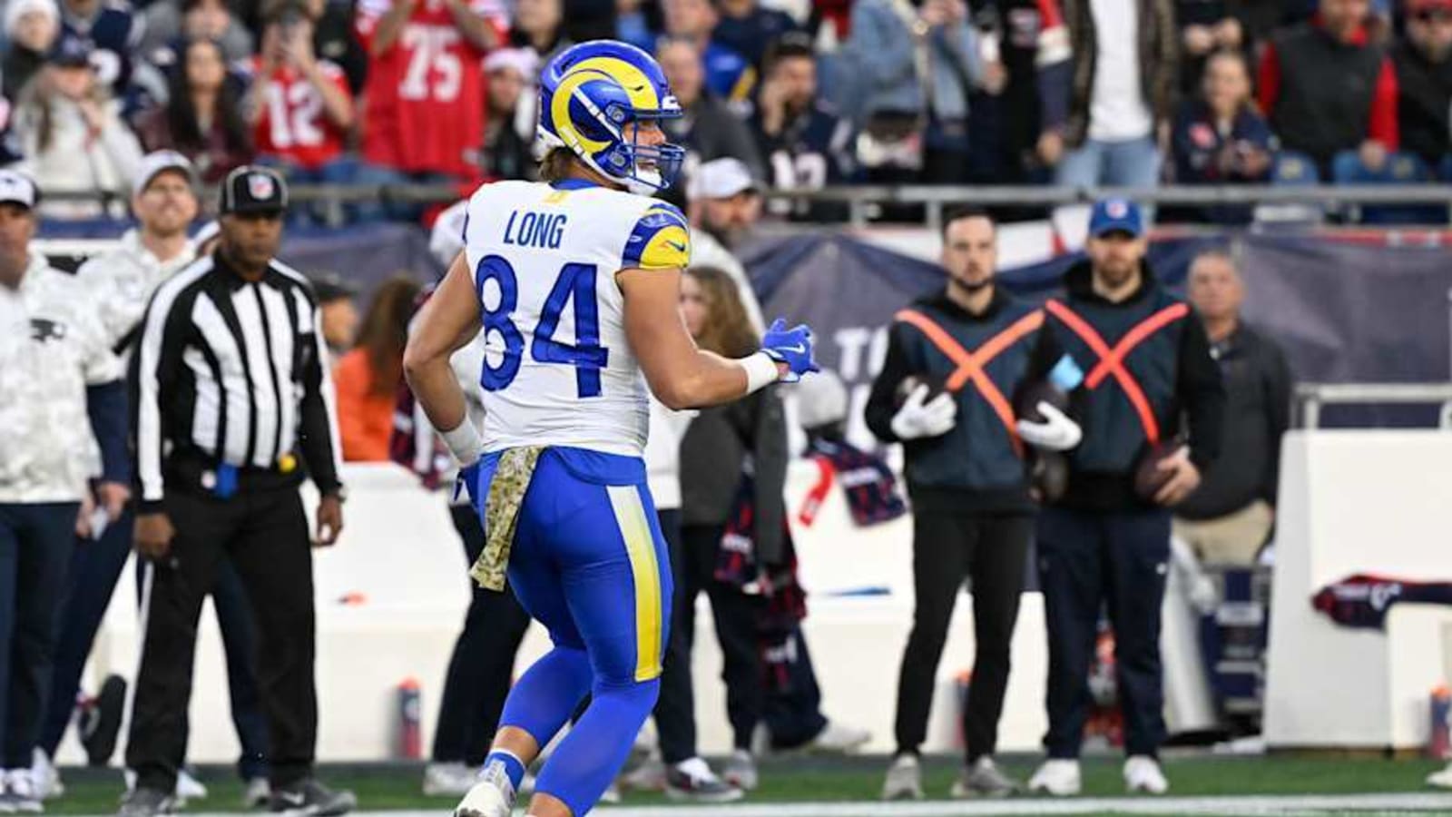  Jaguars Agree to Terms With TE Hunter Long