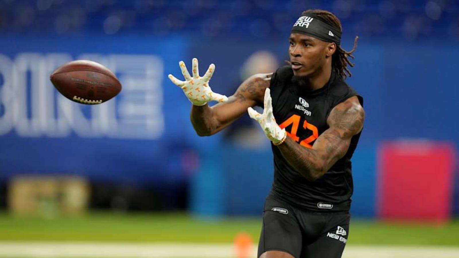 Titans Hosting Electric Tennessee WR