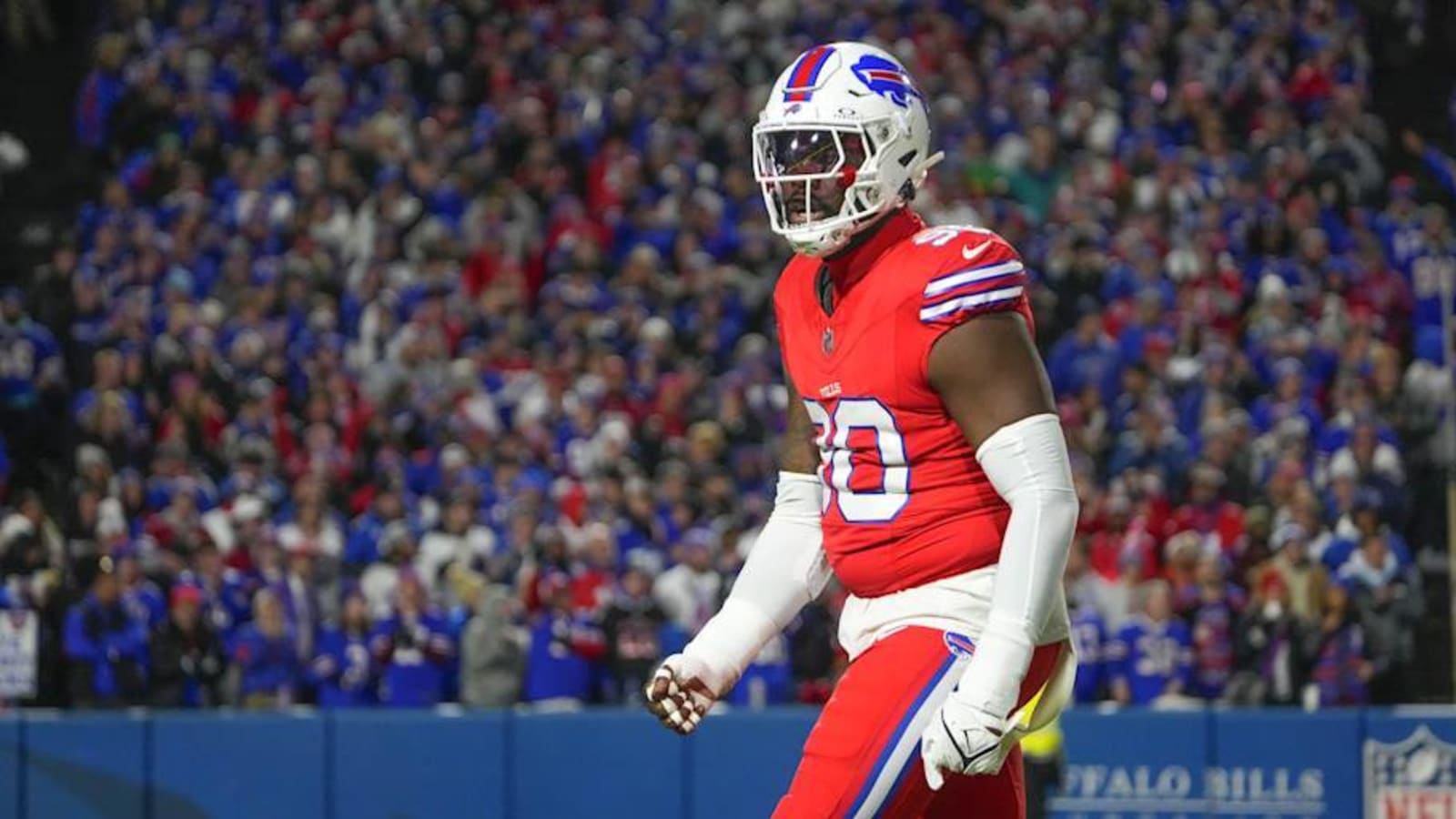 Titans Showing Interest in Two Intriguing LB&#39;s