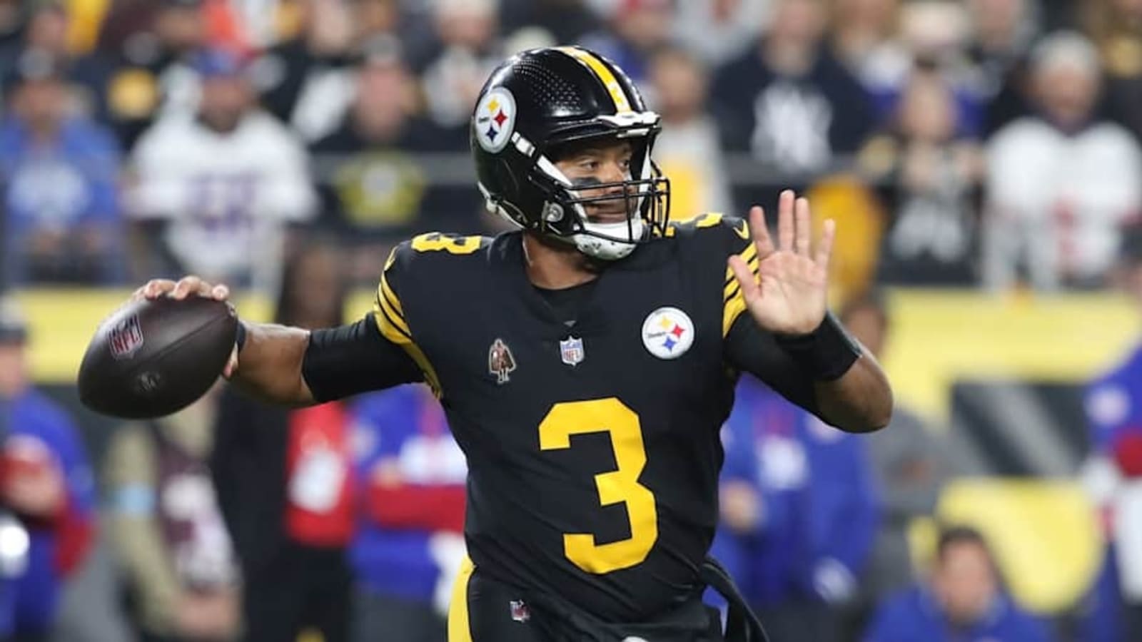 Russell Wilson somehow still sees himself as starter for ‘multiple years’