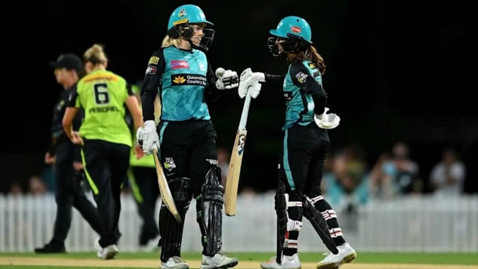 Brisbane Heat Ease Past Thunder to Reach WBBL Final