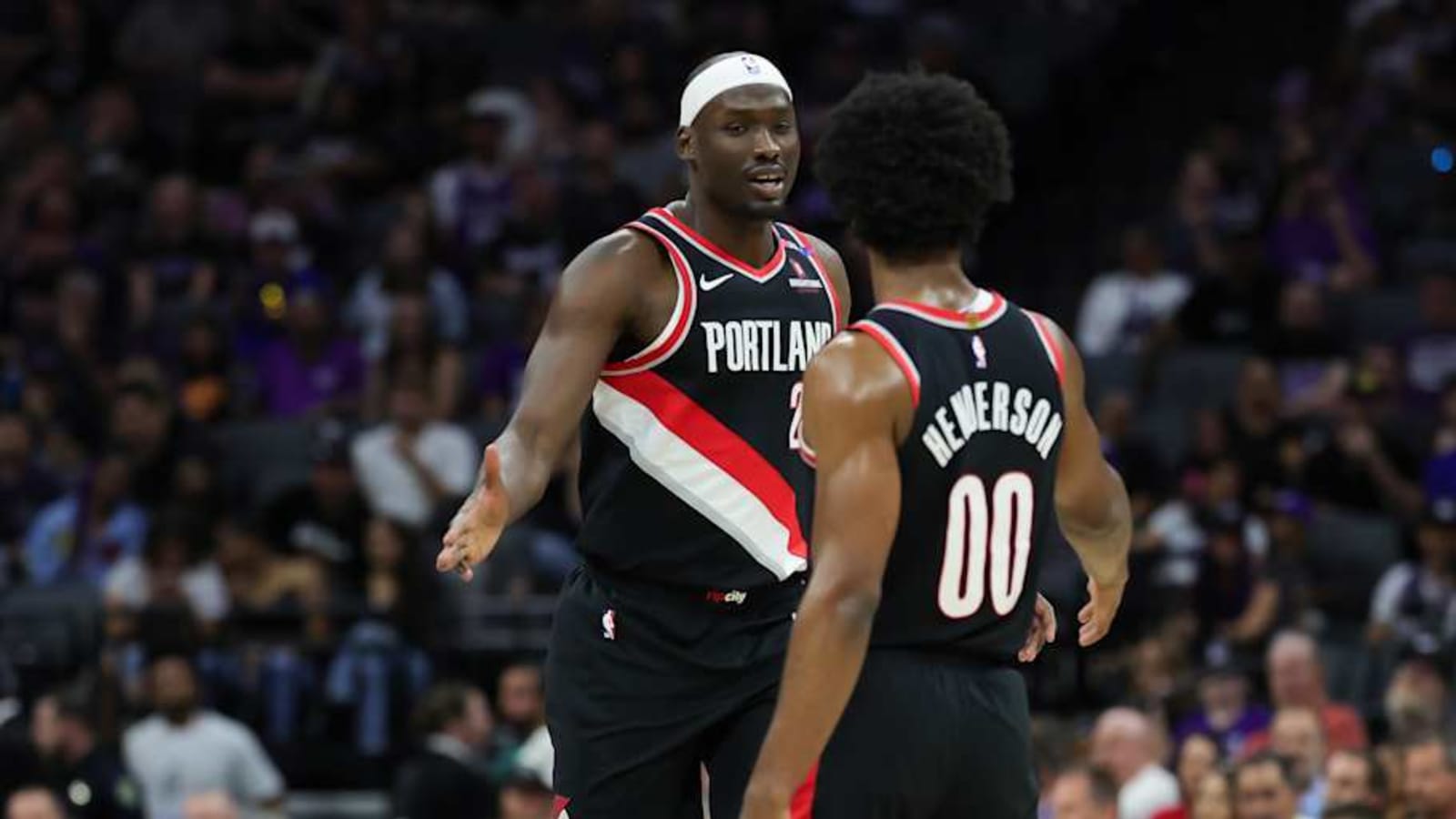 Blazers Recall Center From G League Just Hours After Sending Him Down