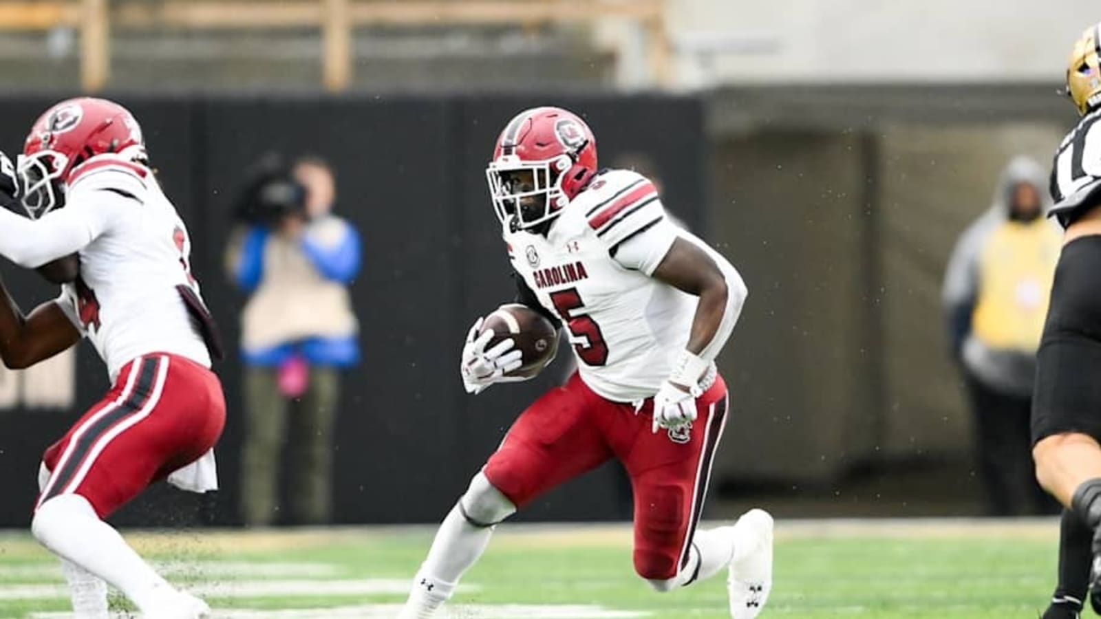 South Carolina Dominates Vanderbilt in the Second Half